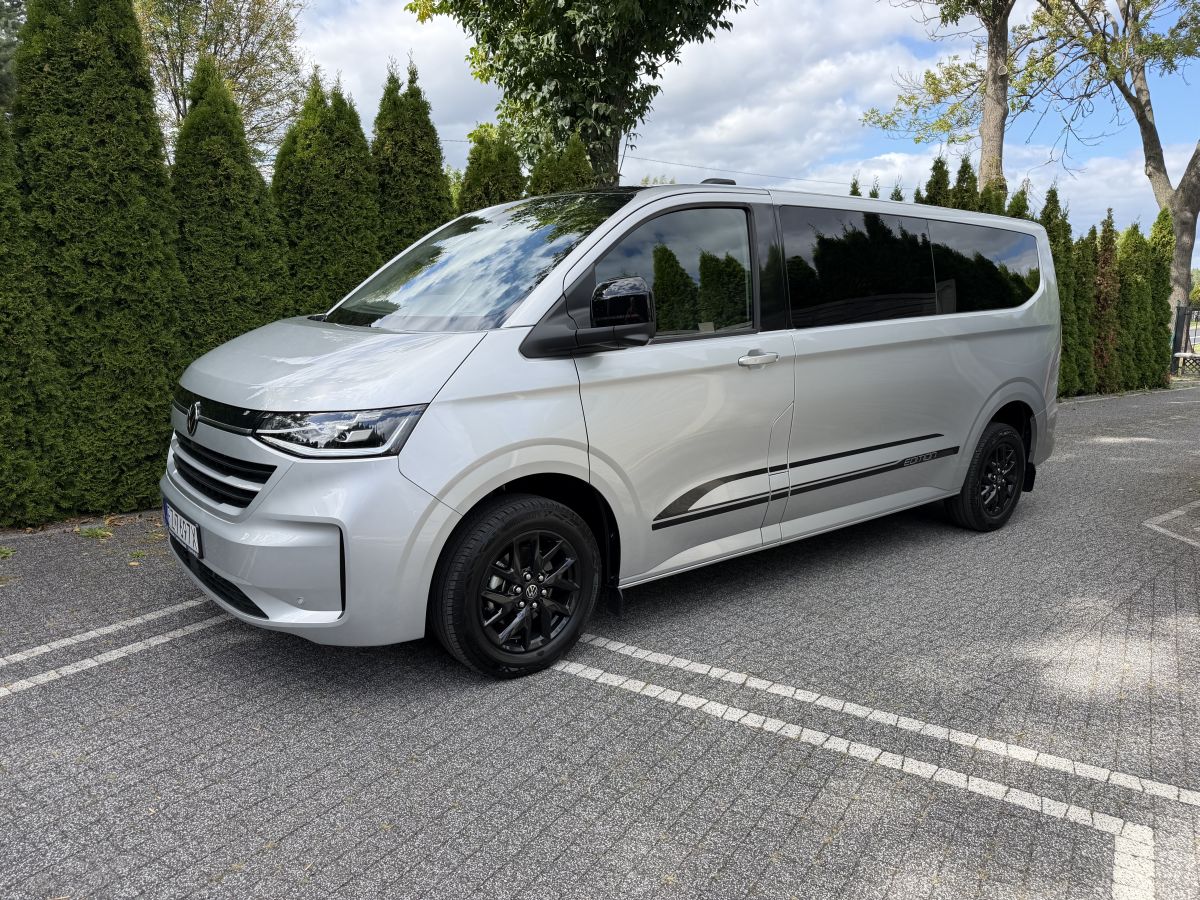 Volkswagen Caravelle – wynajem w Żarach